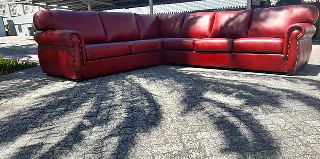 Morinio leather Corner couch
