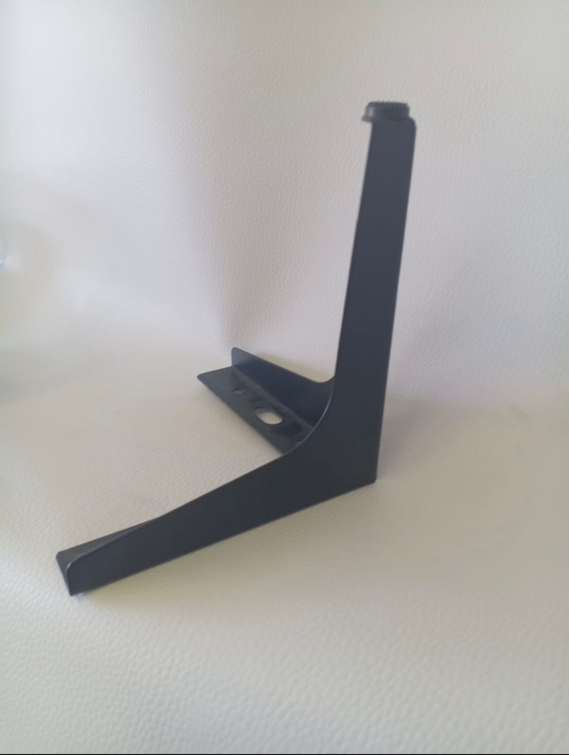 L-Shape Black