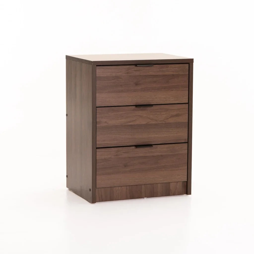 Oak Whisper Chest